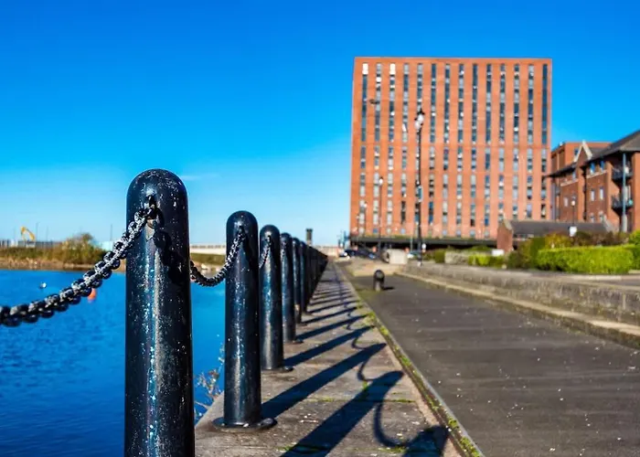 Fabulous Quayside Apartment With Free Parking