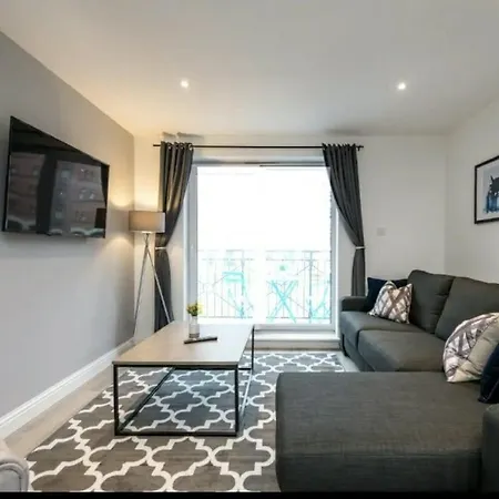 Fabulous Quayside Apartment With Free Parking Liverpool Exterior photo